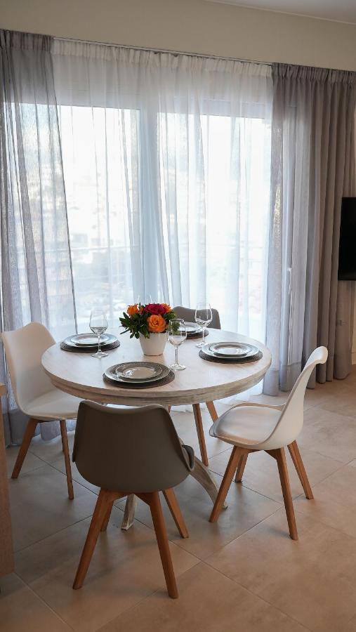 Ferienwohnung Oasis - Chic & Minimal Apt Agios Nikolaos Exterior foto